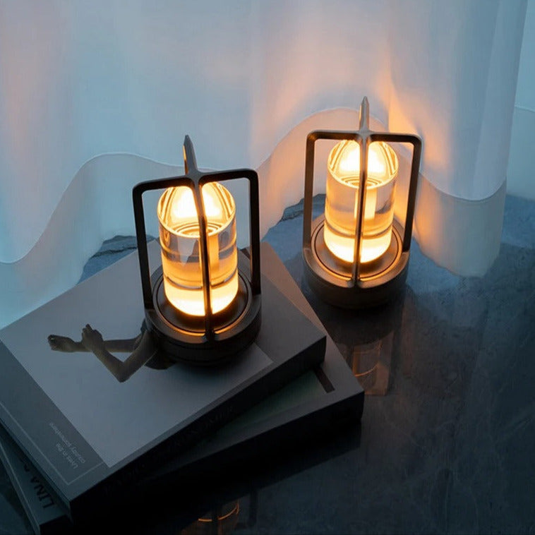 Aluminum crystal portable lamp