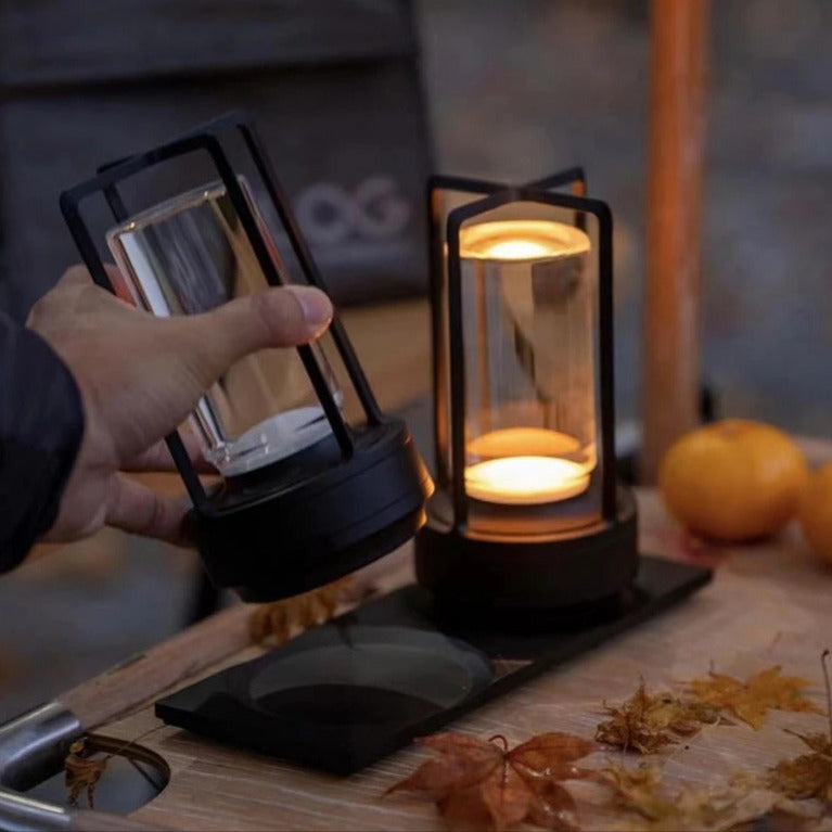 Aluminum crystal portable lamp