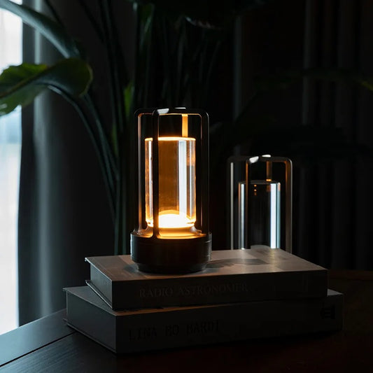Aluminum crystal portable lamp